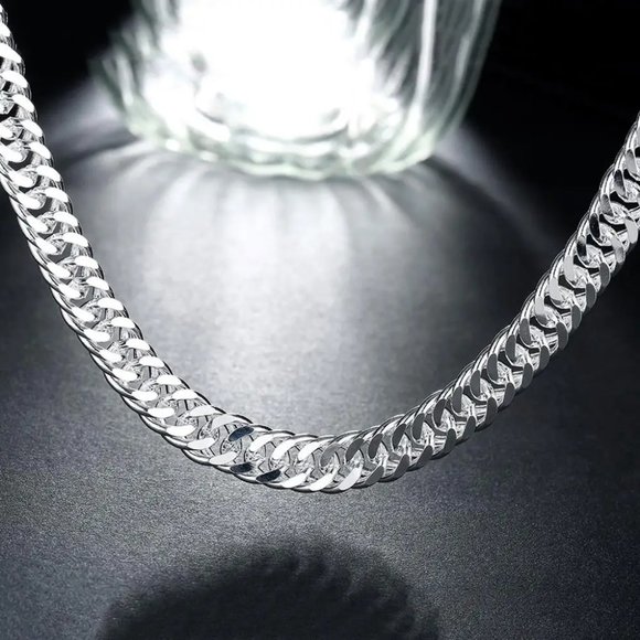 Beautiful 20 Inch Cuban Flat Link 10mm Wide, Stamped 925 Solid Sterling Silver! - Picture 2 of 7